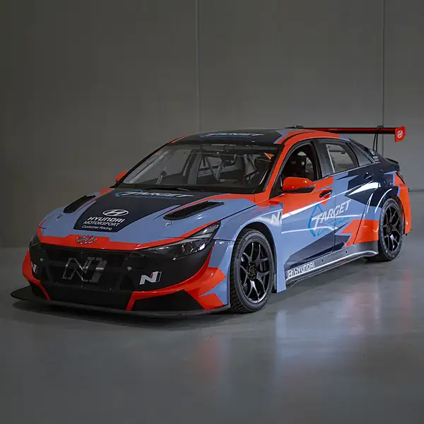 Hyundai Elantra N TCR, Livrea da campionato