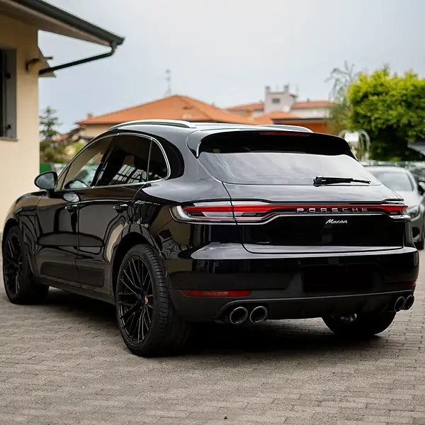 Porsche Macan, Vetri oscurati, pellicola omologata