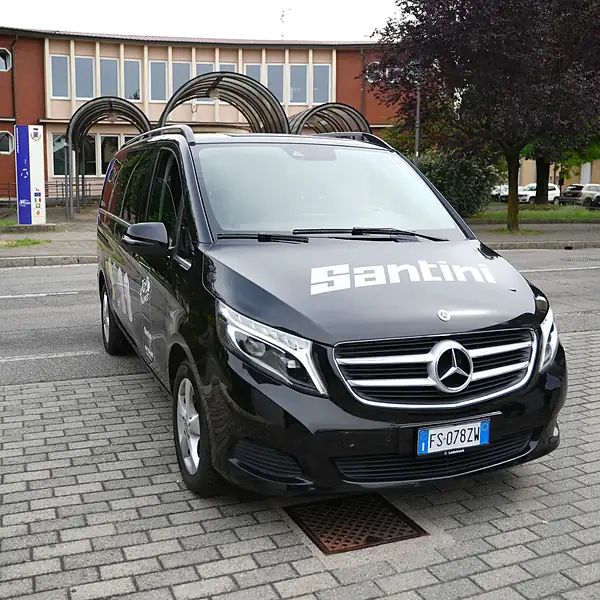 Mercedes Vito Santini, Flotta aziendale, grafica pretagliata